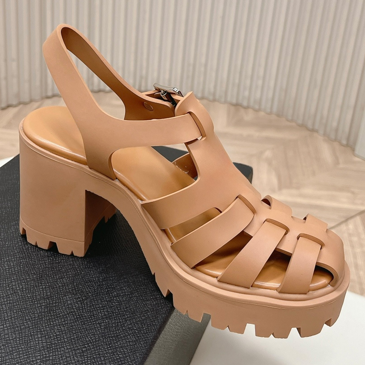 2026 New Women's Round Toe Lea - Ankle Strap Heels 리뷰 및 가격